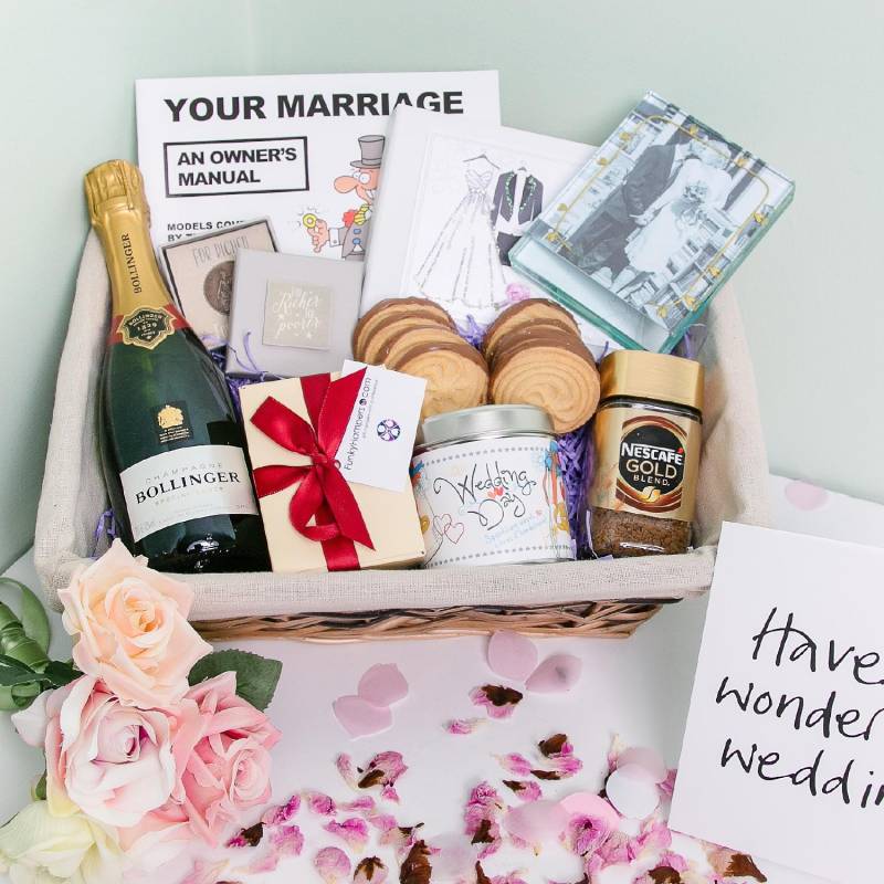 Just Married Hamper